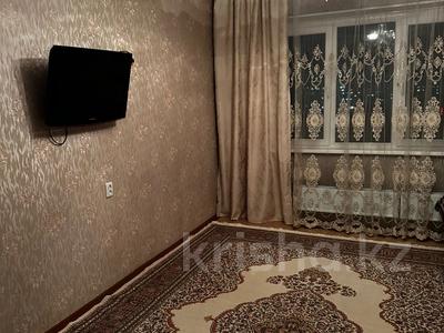 3-комнатная квартира, 71 м², 8/9 этаж, мкр Аксай-4 за 38.2 млн 〒 в Алматы, Ауэзовский р-н