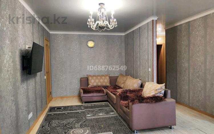 2-комнатная квартира · 45 м² · 3/4 этаж, Ауэзова 41/1 — Бейбитшилик-московская за 15 000 ₸ в Астане, Сарыарка р-н — фото 2