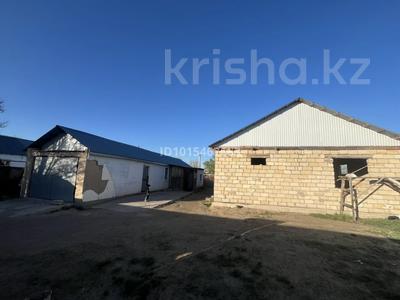 Саяжай · 3 бөлме · 150 м² · 10 жүзд., Госветсеть 16, бағасы: 7.3 млн ₸ в Актобе, мкр Гормолзавод