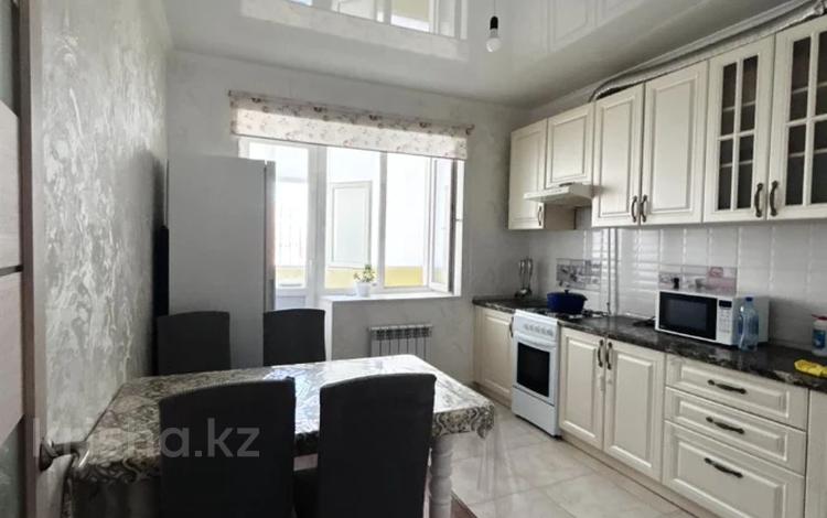 2-комнатная квартира · 64 м² · 7/9 этаж, А Молдагуловой 56Е за 25.5 млн ₸ в Актобе — фото 2