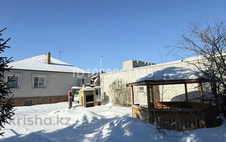 Жеке үй · 8 бөлме · 325 м² · 8 сот., Алданская 22 — Остановка общество слепых, бағасы: 110 млн ₸ в Павлодаре — фото 4