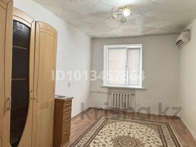 1-комнатная квартира · 14 м² · 5/5 этаж, Кунаева 202 — Шыгыс… 11 мкр за 1.9 млн ₸ в Актобе