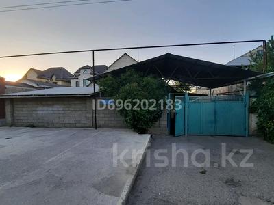 Отдельный дом · 6 комнат · 180 м² · 8 сот., Еспаева 20 — Айтиева за 82 млн ₸ в Таразе