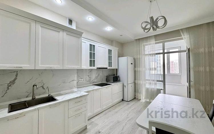 2-комнатная квартира · 76 м² · 5/14 этаж, Кабанбай батыра 56 А — Ботанический сад - школа-лицей 85 за 70 млн 〒 в Астане, Есильский р-н — фото 2