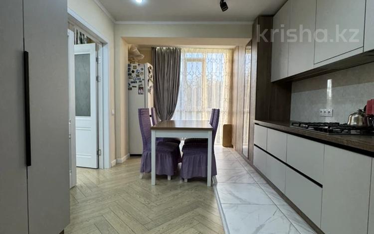 2-комнатная квартира · 60 м² · 5/10 этаж, Боткина — проспект Раимбека-Боткина за 45.5 млн ₸ в Алматы, Жетысуский р-н — фото 2