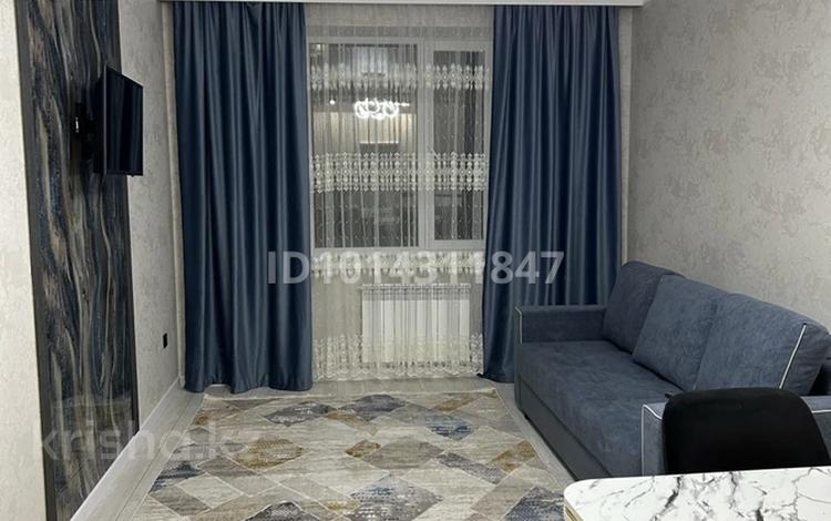 2-комнатная квартира · 45 м² · 8/12 этаж, Нажмиденова за 260 000 ₸ в Астане, Сарайшык р-н — фото 2