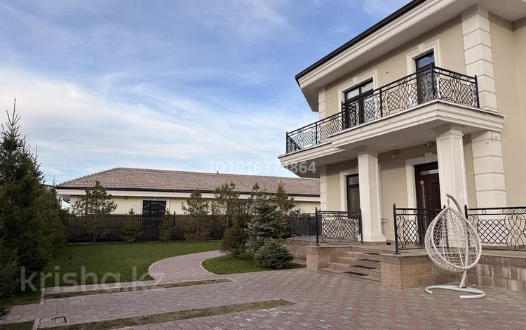 Отдельный дом · 6 комнат · 485 м² · 25 сот., 39 улица — Саранда за 7 млн ₸ в Астане, Есильский р-н — фото 2