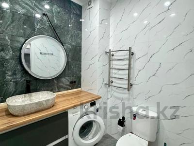 Аренда квартир в Алматинской обл.: 2-комнатная квартира · 60 м² · 5/9 этаж, Райымбек батыра — Халиуллина за 220 000 〒 2-комнатная квартира · 60 м² · 5/9 этаж, Райымбек батыра — Халиуллина за 220 000 〒 в