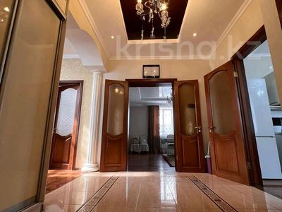 Дом · 6 комнат · 350 м², Коктем 132 за 70 000 〒 в Кыргауылдах