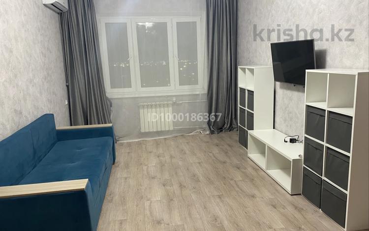 1-бөлмелі пәтер · 40 м² · 9/9 қабат, Зачаганск пгт ш/а., Монкеулы 85/2, бағасы: 130 000 ₸ в Уральске, мкр. Зачаганск пгт — фото 2