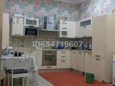 Аренда квартир в Алматы: 2-комнатная квартира · 60 м² · 1/4 этаж · помесячно, мкр Тастыбулак, Жандосова 1а — Аксайская детская больница за 200 000 〒 2-комнатная квартира · 60 м² · 1/4 этаж · помесячно, мкр Тастыбулак, Жандосова 1а — Аксайская детская больница за 200 000 〒 в Алматы, Наурызбайский р-н