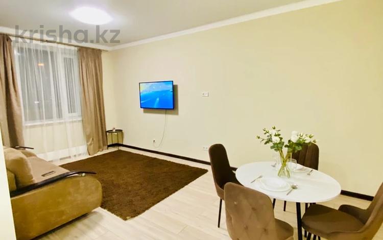 2-бөлмелі пәтер · 40 м² · 2/16 қабат, Манаса 109а, бағасы: 25 000 ₸ в Алматы, Алмалинский р-н — фото 9