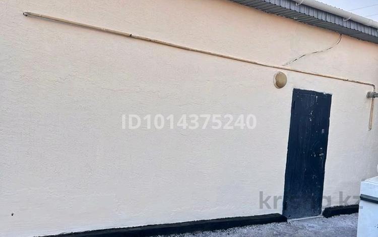 Үйдің бір бөлігі · 2 бөлме · 100 м² · 6 жүзд., Каржаубаева 4/1 — Привокзальная, бағасы: 13 млн ₸ в  — фото 2
