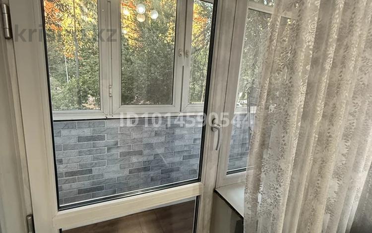 1-комнатная квартира · 30 м² · 3/5 этаж, Назарбаева 45 за 280 000 ₸ в Алматы — фото 2