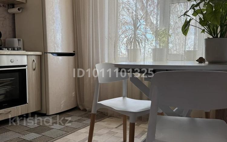 3-бөлмелі пәтер · 61.3 м² · 5/5 қабат, Курмангалиева 7/2 — 4 поликлиника, бағасы: 22 млн ₸ в Уральске — фото 2