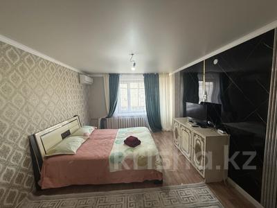 1-комнатная квартира · 31 м² · 5/5 этаж, 3-й укрупенный 4 — Ориентир рядом Максат магазин за 3 000 〒 в 