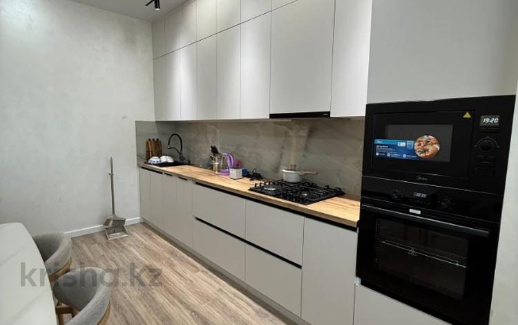 1-комнатная квартира · 52 м² · 5/7 этаж, мкр. Алтын орда, Тауелсиздик за 27.5 млн ₸ в Актобе — фото 6