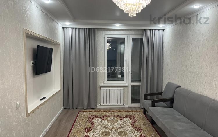 2-комнатная квартира · 51 м² · 15/15 этаж, Ауэзова 210 за 300 000 ₸ в Алматы, Алмалинский р-н — фото 2