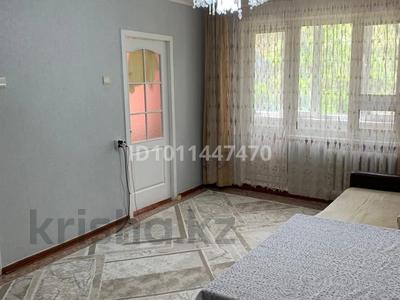 4-комнатная квартира · 61.1 м² · 2/5 этаж, Кердери 172 за 19 млн ₸ в Уральске, мкр Школьник