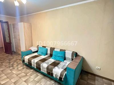 1-комнатная квартира · 45 м² · 5/5 этаж, Ишимская за 18.5 млн 〒 в Петропавловске