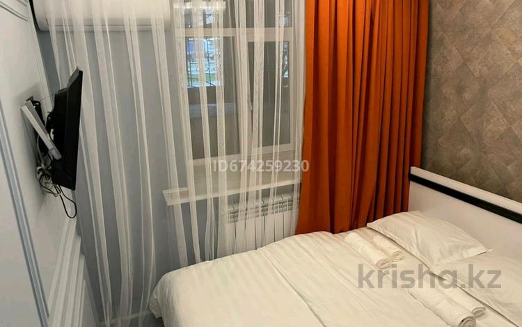 1-бөлмелі пәтер · 30 м² · 1/4 қабат, Абылай хана 37, бағасы: 16 000 ₸ в Алматы, Алмалинский р-н — фото 2