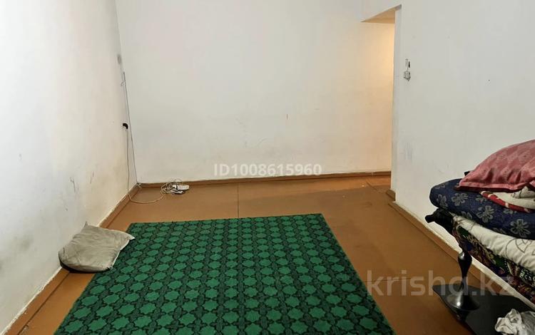 2-комнатная квартира · 42 м² · 2/4 этаж, мкр №1 76 за 179 000 〒 в Алматы, Ауэзовский р-н — фото 14