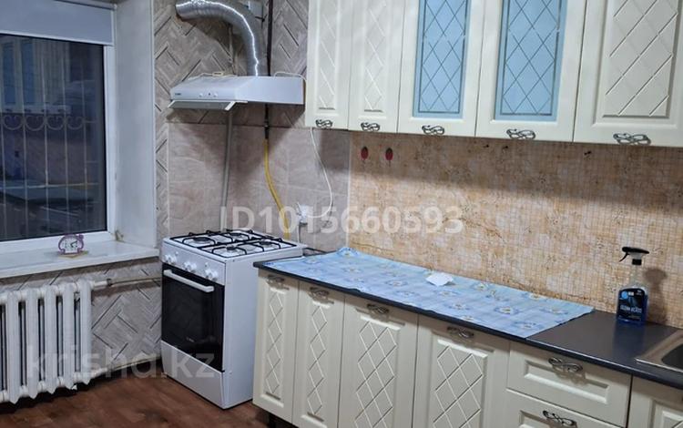 1-бөлмелі пәтер · 35.3 м² · 2/5 қабат, Қаратау ш/а. , Каратау ш.а 39, бағасы: 8 млн ₸ в Таразе, мкр Каратау — фото 9