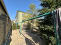 Отдельный дом · 9 комнат · 350 м² · 10 сот., мкр Кунгей , Батыр Баяна 24 — Недалеко от церкви за 100 млн 〒 в Караганде, Казыбек би р-н — фото 14