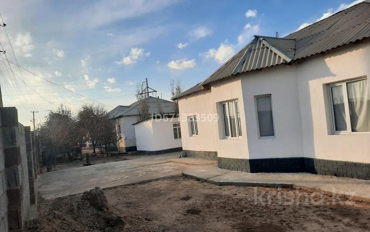 Отдельный дом · 6 комнат · 108.5 м² · 12 сот., Жананов 79 за 14 млн ₸ в Бадаме — фото 2