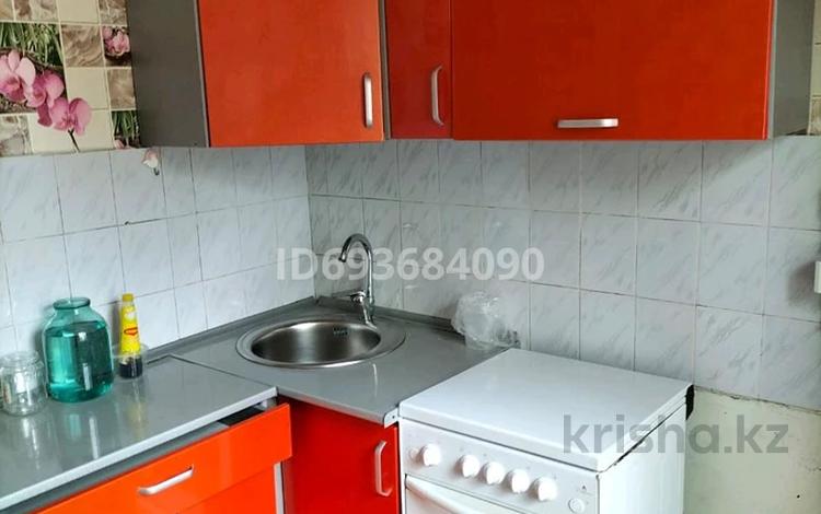 2-комнатная квартира · 48 м² · 2/5 этаж, Майкудук, Майкудук, 13й микрорайон 42 — Напротив магазина Мактуб за 120 000 ₸ в Караганде, Алихана Бокейханова р-н — фото 2