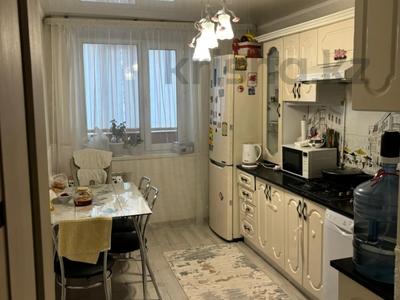 3-комнатная квартира, 74 м², 1/10 этаж, 8-й Микрорайон 1 за 28.6 млн 〒 в Костанае