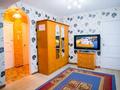 2-комнатная квартира · 44 м² · 5/9 этаж, проспект Бухар Жырау 75 за 12 000 ₸ в Караганде, Казыбек би р-н