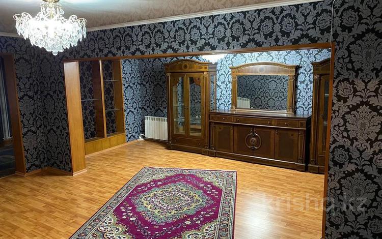 4-комнатная квартира, 133 м², 1/5 этаж, Туркестанская 2/5 — Спутник за 35.5 млн 〒 в Шымкенте — фото 2