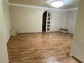 4-комнатная квартира · 125 м² · 1/5 этаж, Мухита 73 за 200 000 〒 в Уральске — фото 7