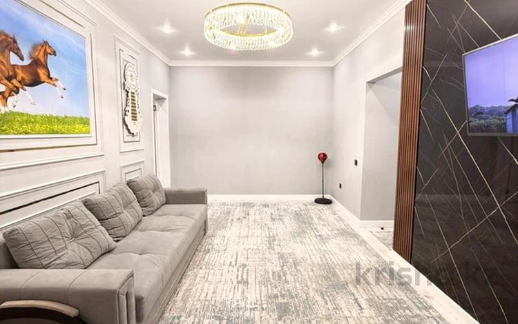 3-комнатная квартира · 80 м² · 2/9 этаж, Калдаякова 28 за 38.5 млн ₸ в Астане, Сарайшык р-н — фото 2