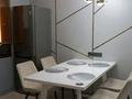 2-комнатная квартира · 56 м² · 13/16 этаж, Сатпаева 55/12 — Возле Драм театра за 230 000 ₸ в Усть-Каменогорске — фото 5
