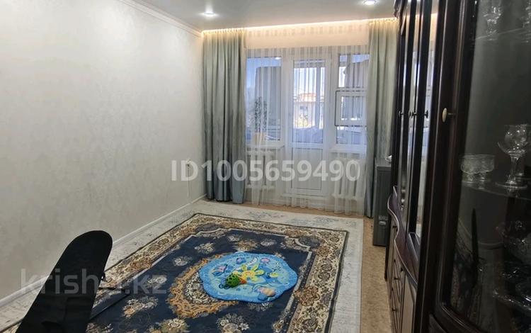 3-бөлмелі пәтер · 64 м² · 5 қабат, мкр Шанхай, Абылхайр хана — Между Электрон Киселева, бағасы: 15.5 млн ₸ в Актобе — фото 2