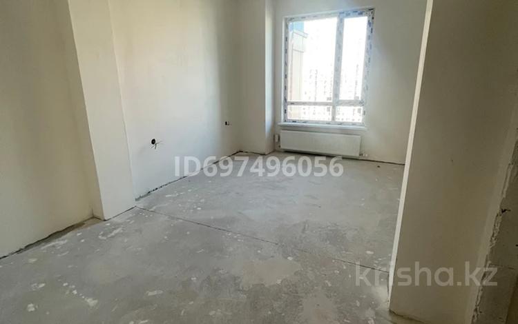 4-комнатная квартира, 135 м², 11/14 этаж, Кабанбайбатыра 56а