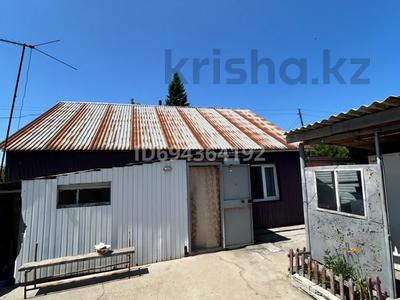 Отдельный дом · 3 комнаты · 600 м² · 5.8 сот., Металлург 2 — Целинная за 15 млн 〒 в Усть-Каменогорске