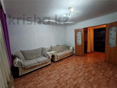 1-бөлмелі пәтер · 41 м² · 1/5 қабат, Гүлдер 3 ш/а. 21, бағасы: 15.3 млн ₸ в Караганде, Казыбек би р-н