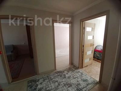 3-комнатная квартира · 62 м² · 5/5 этаж, мкр 5, Есет батыра 168 за 14.5 млн ₸ в Актобе