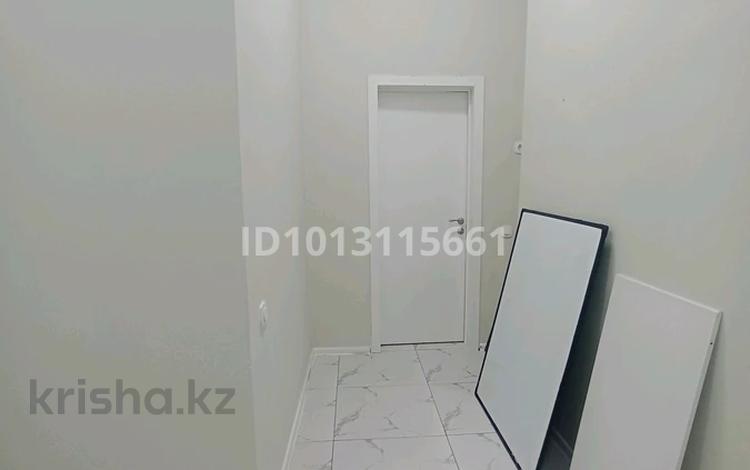 Салоны красоты, кабинеты и рабочие места, студии · 10 м² за 180 000 ₸ в Алматы, Медеуский р-н — фото 2