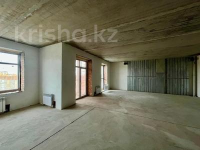 3-бөлмелі пәтер · 104 м² · 9/10 қабат, Гүлдер 3 ш/а. 3А — Рядом Норма, бағасы: 38.5 млн ₸ в Караганде, Казыбек би р-н