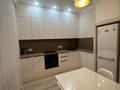 2-комнатная квартира · 60 м² · 17/19 этаж, Кабанбай-батыра 4/2 за 350 000 ₸ в Астане, Есильский р-н — фото 2
