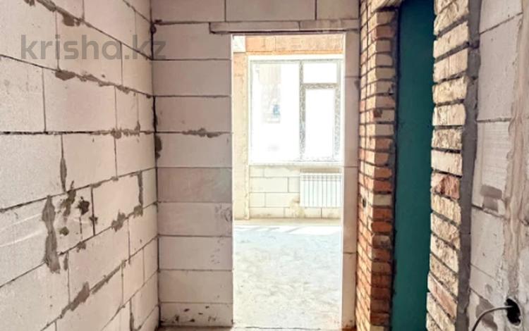 3-комнатная квартира · 83 м² · 6/9 этаж, мкр Нурсая, Султан Бейбарыс 437 за 30.5 млн ₸ в Атырау — фото 2
