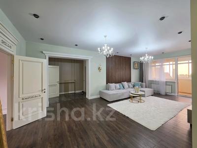 4-комнатная квартира · 139 м² · 6/6 этаж, Жамакаева 258/5-12 за 152.9 млн ₸ в Алматы, Медеуский р-н