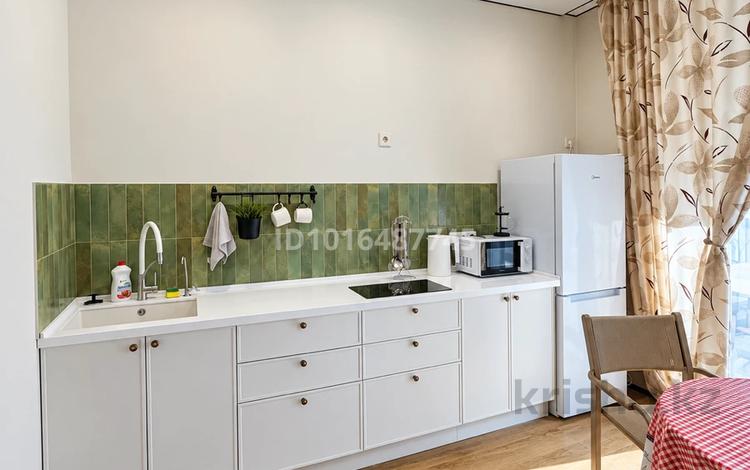 2-бөлмелі пәтер · 50 м² · 1/5 қабат, Көктөбе ш/а., Сагадат Нурмагамбетова 144/2, бағасы: 450 000 ₸ в Алматы, Медеуский р-н — фото 2
