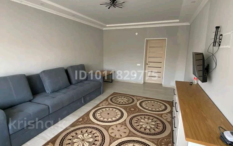 2-бөлмелі пәтер · 82.4 м² · 2/5 қабат, Авиагородок 1, бағасы: 30 млн ₸ в Актобе — фото 2