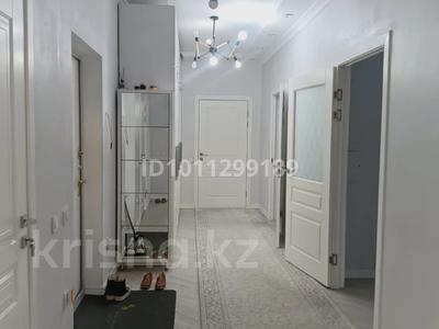 4-бөлмелі пәтер · 167 м² · 10/12 қабат, Аль-Фараби — Достык, бағасы: 218 млн 〒 в Алматы, Медеуский р-н