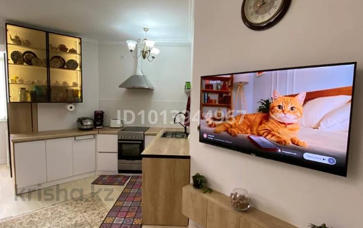 3-комнатная квартира · 90 м² · 9/9 этаж, Сауран 9 — Алматы за 340 000 ₸ в Астане, Есильский р-н — фото 10